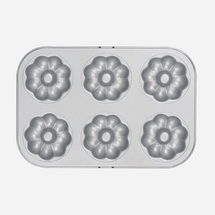 Moule a gateau fleurs pour faire un superbe gateau d'anniversaire