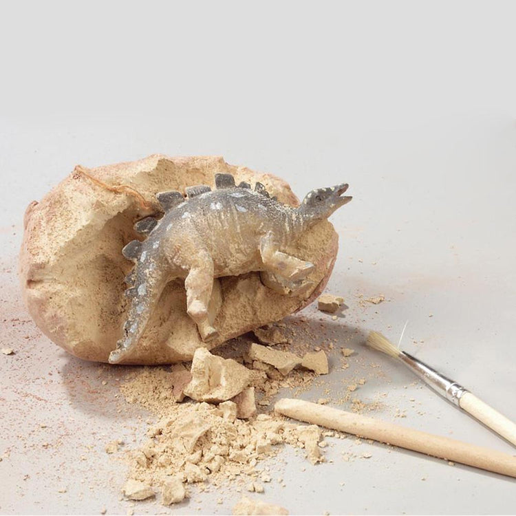 Oeuf de dinosaure à gratter : petit cadeau anniversaire dinosaure
