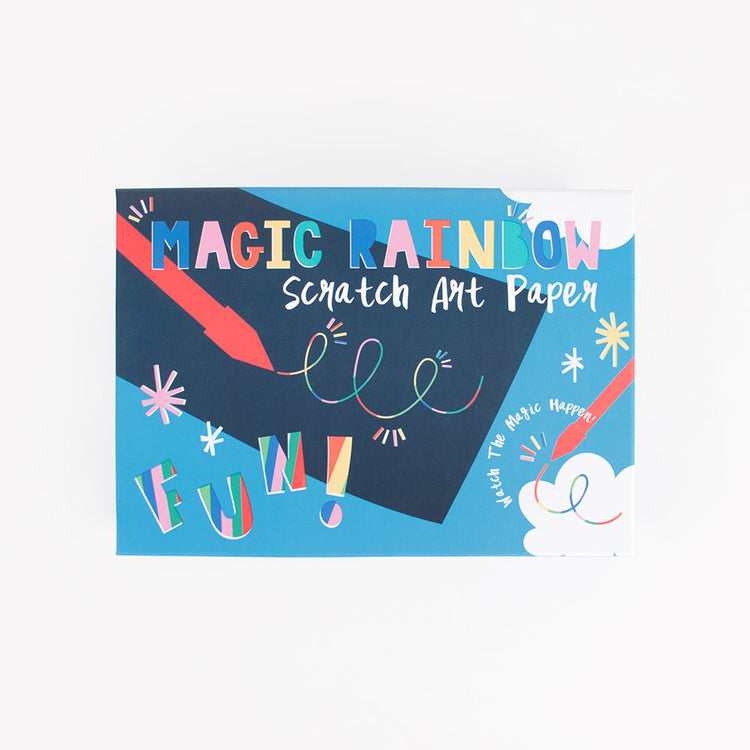 Feuilles de papier à gratter arc-en-ciel pour activité anniversaire licorne