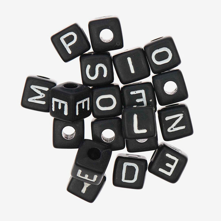 Perles carrées Happy noir pour cadeau fait main fete des peres