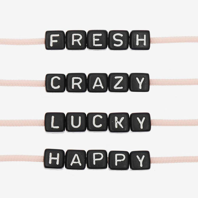 Perles carrées Happy noir pour atelier loisirs créatifs enfant