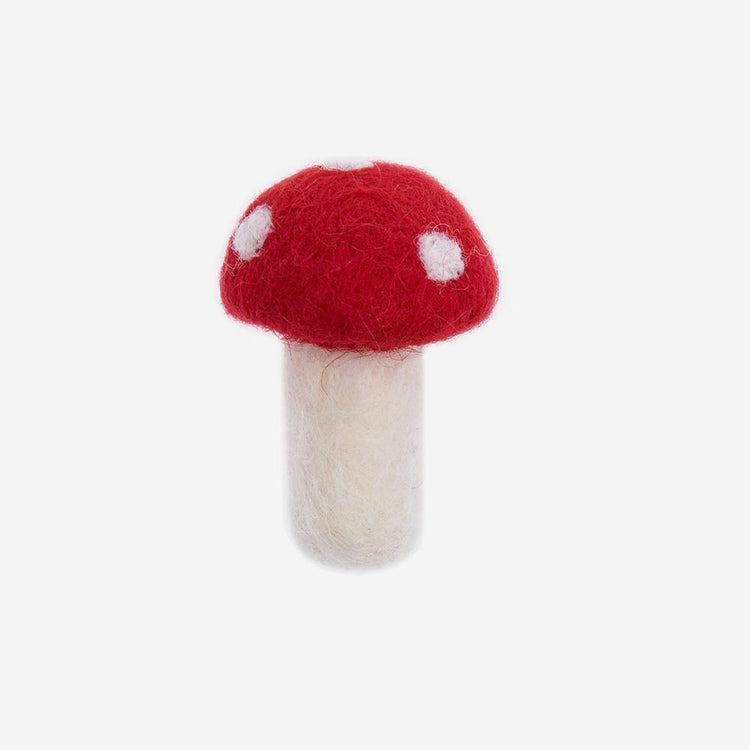Champignon en feutrine : deco de table anniversaire animaux de la foret