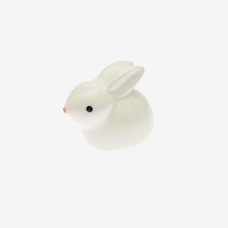 Petit lapin blanc en porcelaine pour decoration de table Pâques chic