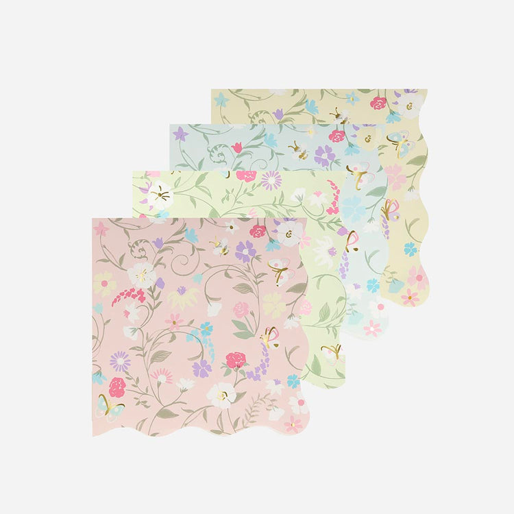 Serviettes en papier fleurs Meri Meri x Ladurée pour deco de table