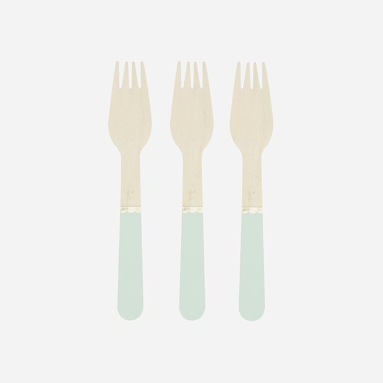 Table de fête : 8 fourchettes en bois vert pastel pour votre table de fete