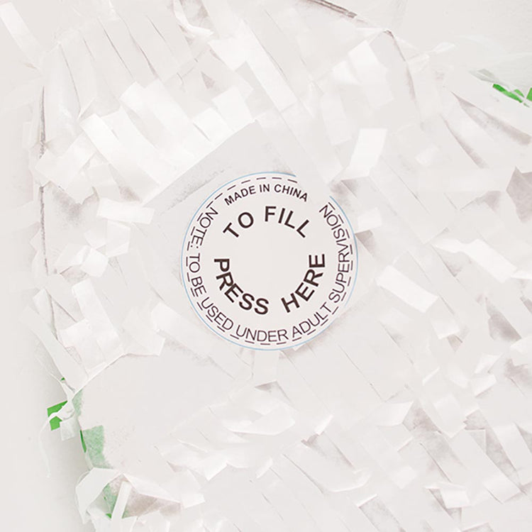 Comment remplir une pinata fusée pour une fete anniversaire.