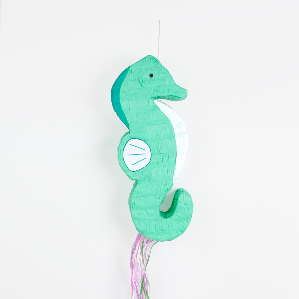 Pinata hippocampe à remplir pour activité anniversaire sirène réussie
