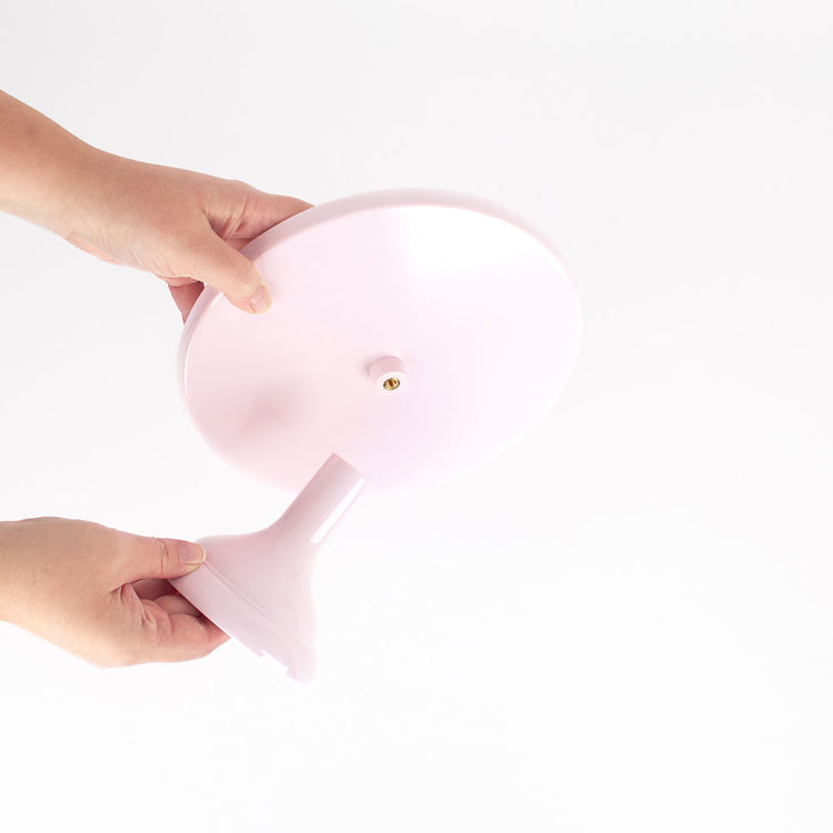 Comment monter presentoi à gateau rose pale