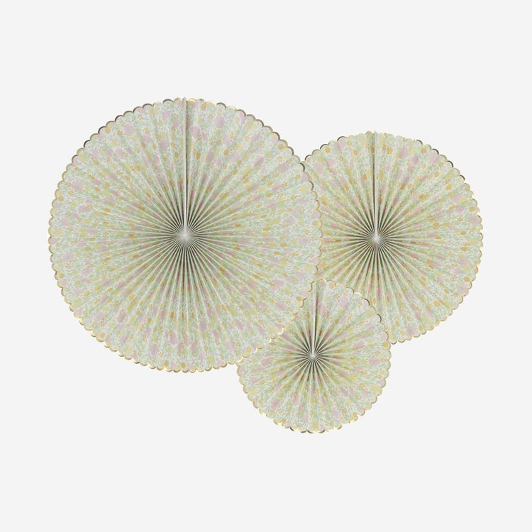 Rosaces en papier motif liberty : décoration mariage champêtre, baby shower