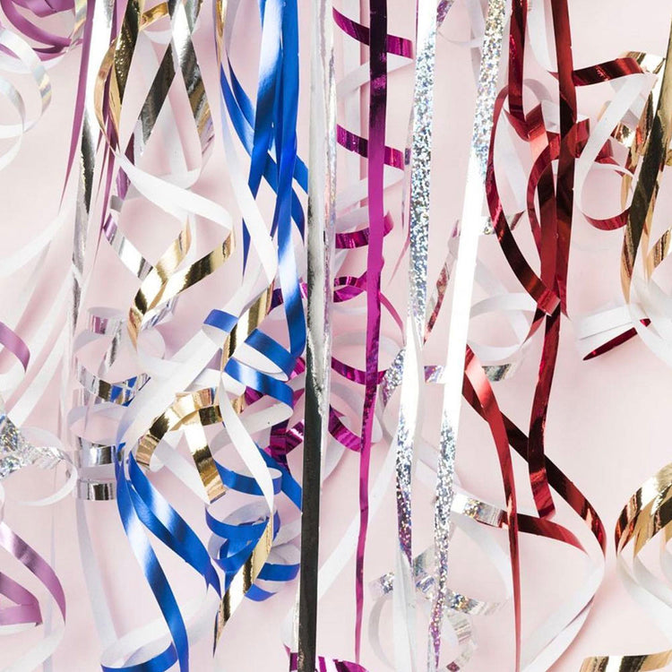 Serpentins de toutes les couleurs pour deco nouvel an, mariage, anniversaire