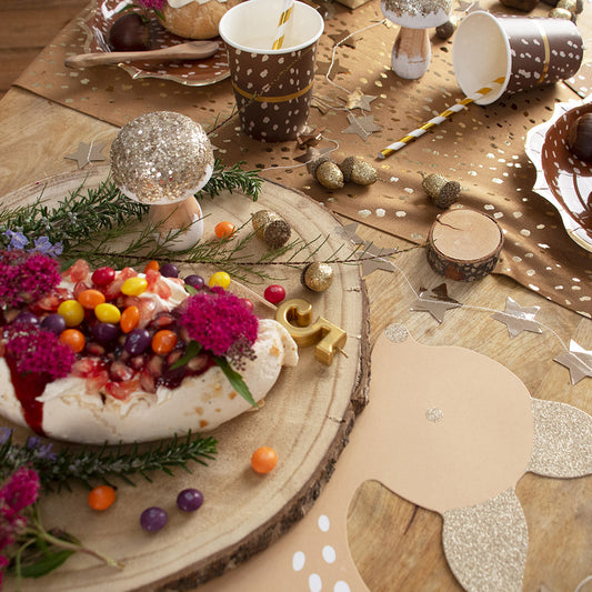 décoration de table champignon glitters pour une ambiance sur le thème de noël