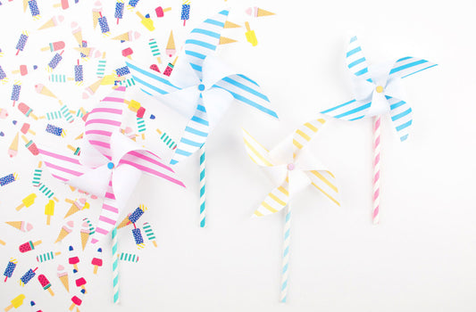 Easy DIY for original party decoration: windmills