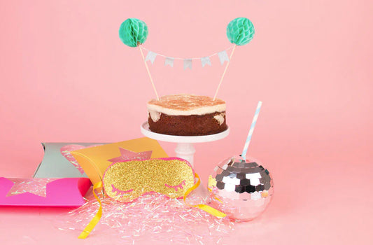 Easy and free tutorial to make pajama party cake toppers