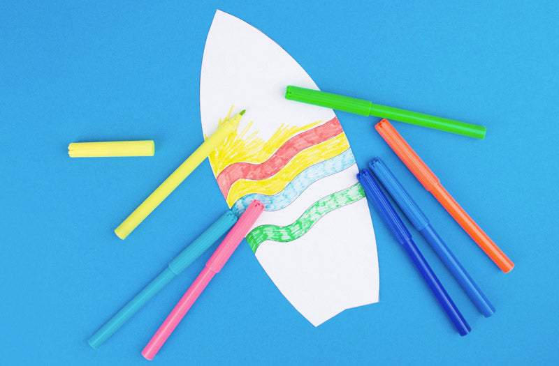 Easy DIY for an animation with children: surfboard coloring