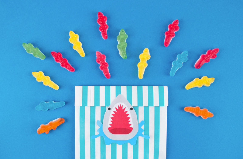 Original idea for a birthday gift: shark gift tags