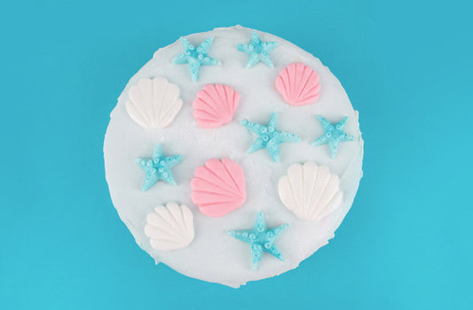Facile torta a sirena fai-da-te per il tema del compleanno di un bambino