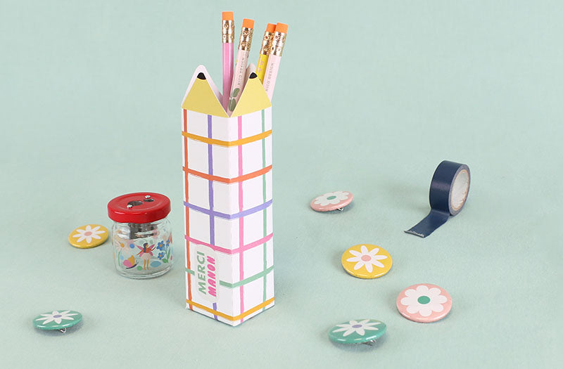 DIY CADEAU MAÎTRESSE POT À CRAYONS