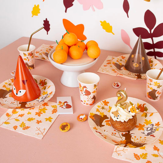 8 platos de papel animales del bosque: decoración de mesa de cumpleaños