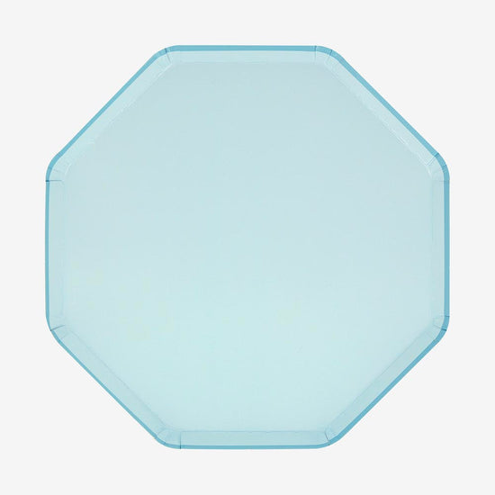 Assiettes en carton bleu ciel, pour une décoration marin