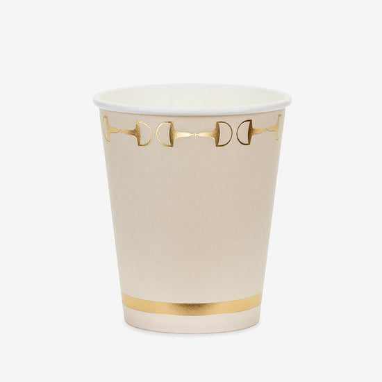 gobelets étriers dorés pour une déco de table anniversaire cheval