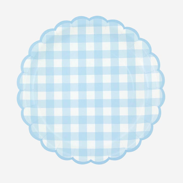 8 assiettes vichy bleu pour une table d'anniversaire retro et pastel