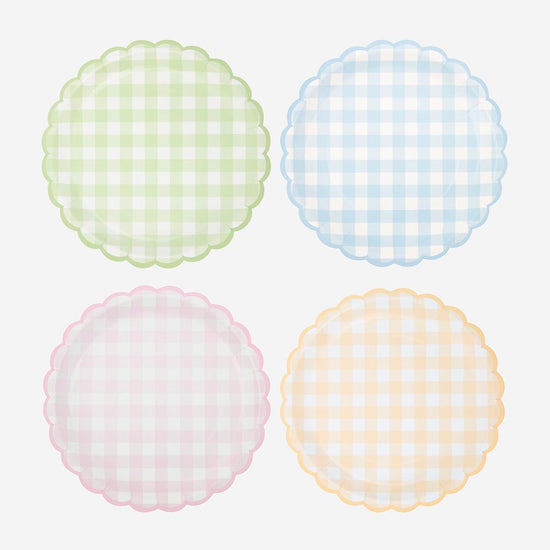 8 assiettes vichy pour une déco de table anniversaire, baby shower ou bapteme pastel