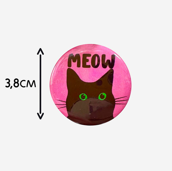 Badge chat noir : idée cadeau pour pochette surprise anniversaire ou secret santa
