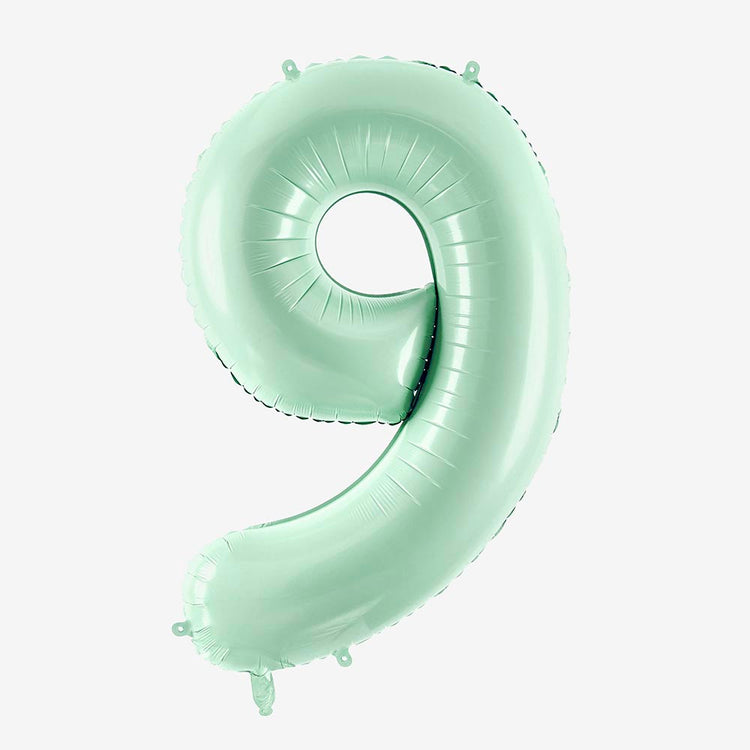 Ballon géant chiffre 9 vert menthe parfait pour anniversaire 9 ans