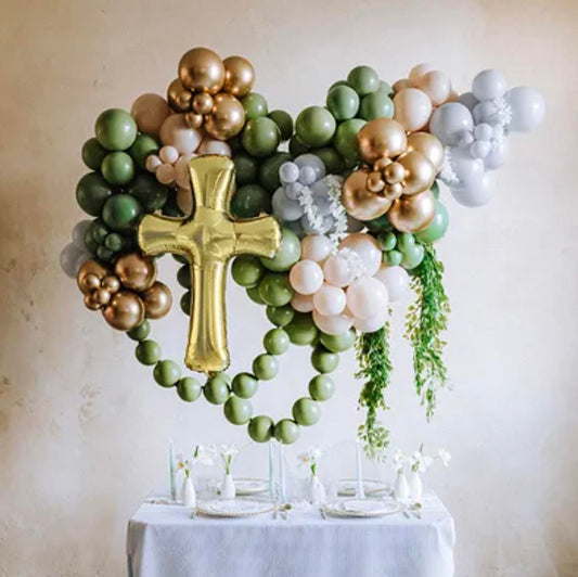 Ballon aluminium croix dorée : decoration bapteme et communion