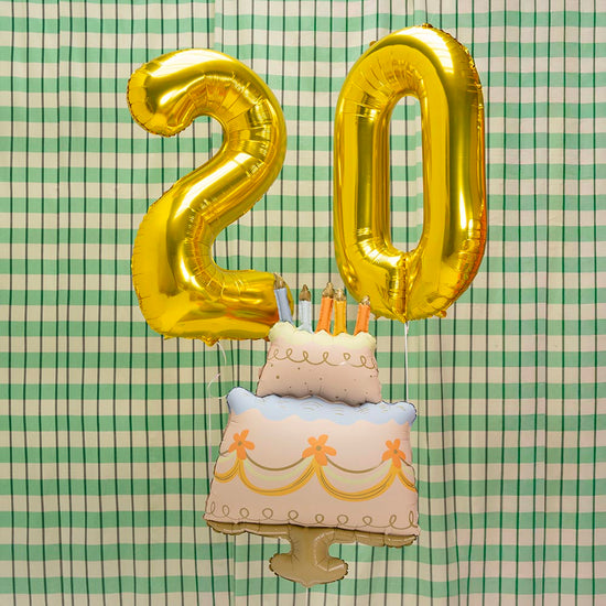 Déco ballon gâteau pour fête joyeuse et sucrée