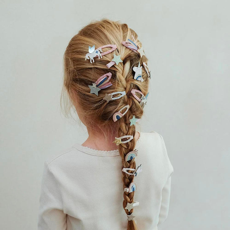 4 barrettes licorne ailées à glisser dans une pochette surprise