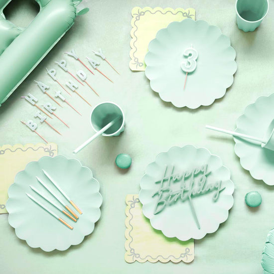 Bougies Happy Birthday vert nature, pour fête champêtre