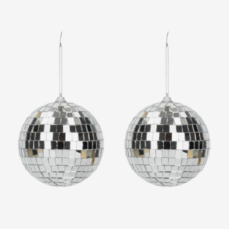 2 petites boules à facettes Ø 10cm pour soirée disco