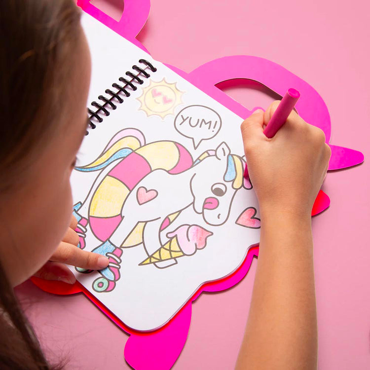 cahier de coloriage et stickers licorne cadeau anniversaire enfant ou cadeau noël