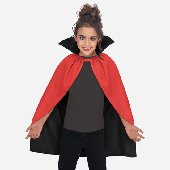 Cape de vampire rouge et noire : deguisement halloween original