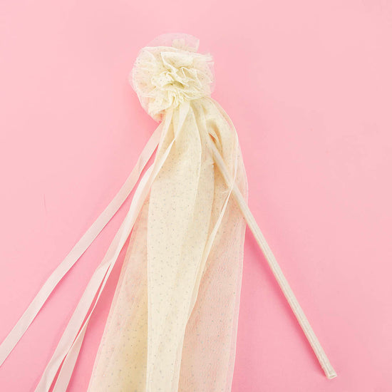 Cape cerises et baguette de fée : déguisement de fée anniversaire enfant