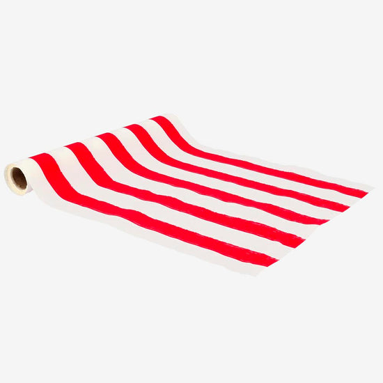 Chemin rayé rouge pour table d’anniversaire ou pique-nique