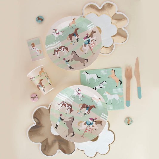 8 gobelets en carton cheval : deco de table anniversaire cheval