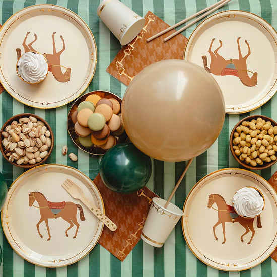 nappe rayures vertes et étriers en papier à priix doux