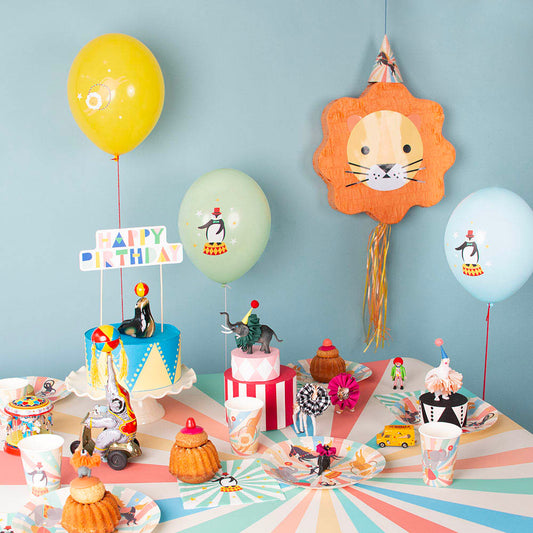 Deco de table d'anniversaire cirque pour les enfants