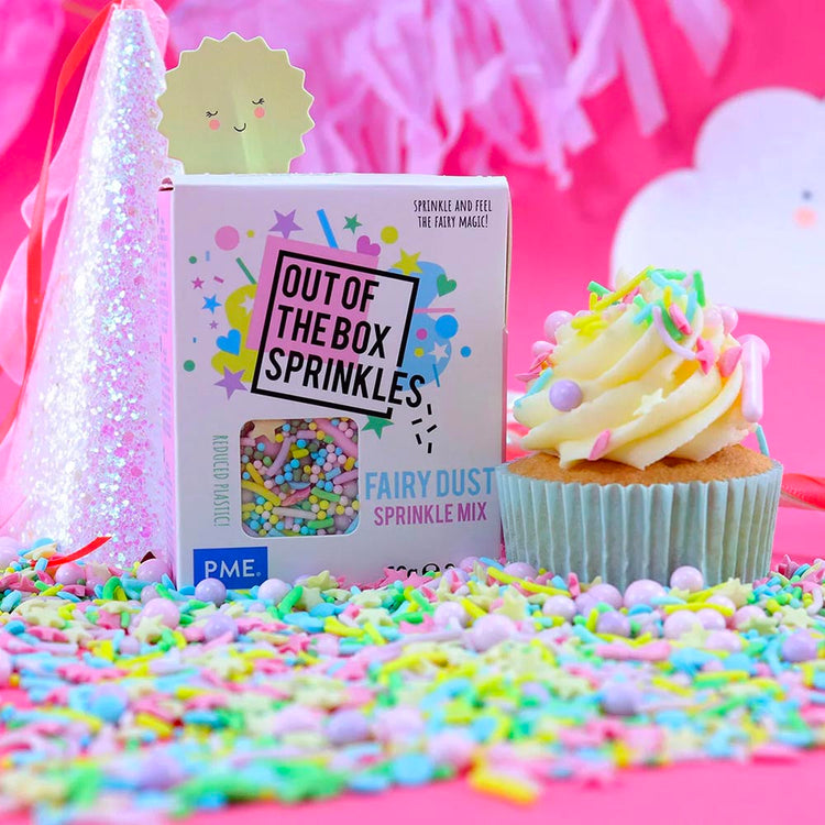 Confettis en sucre colorés pour décorer un gâteau fée