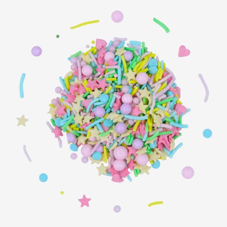 Anniversaire fée : confettis en sucre pour décorer le gâteau