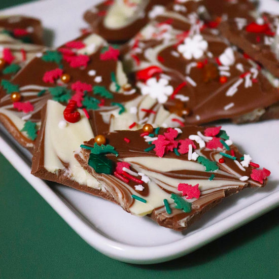 Décors en sucre motifs houx de Noël et sapin