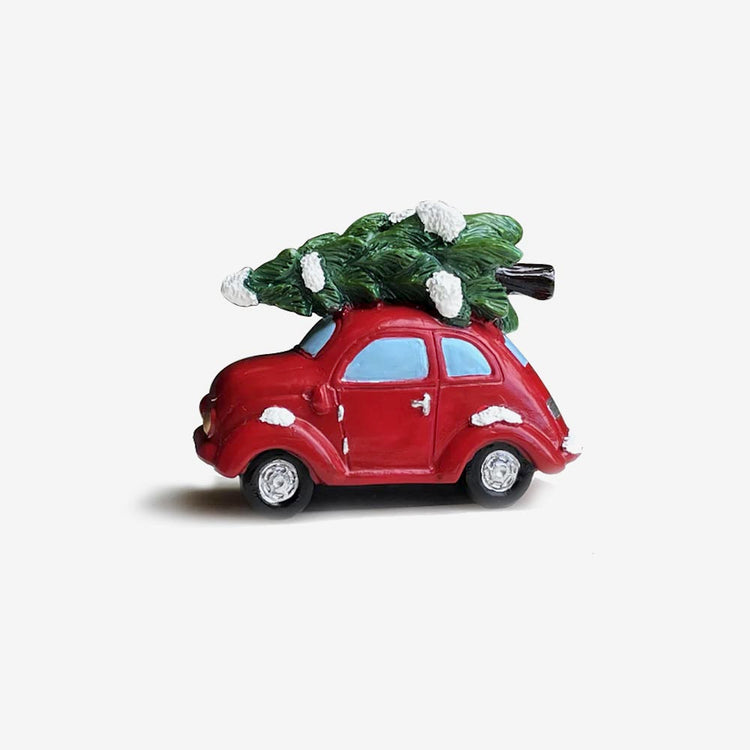 Décoration en résine : voiture rouge avec sapin de Noël