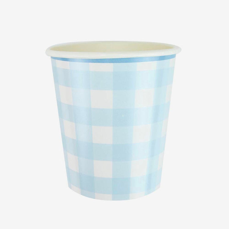 8 gobelets vichy bleu pastel pour une déco de table anniversaire pastel