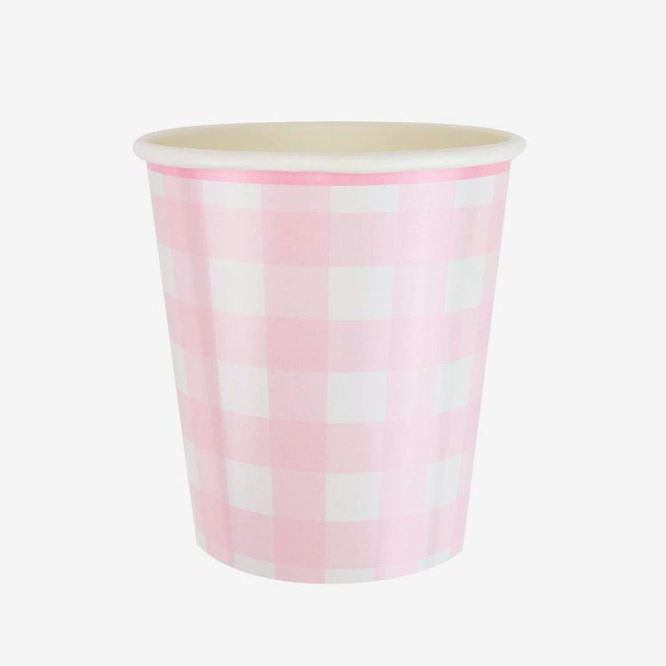 8 gobelets vichy rose clair pour une déco de table anniversaire pastel