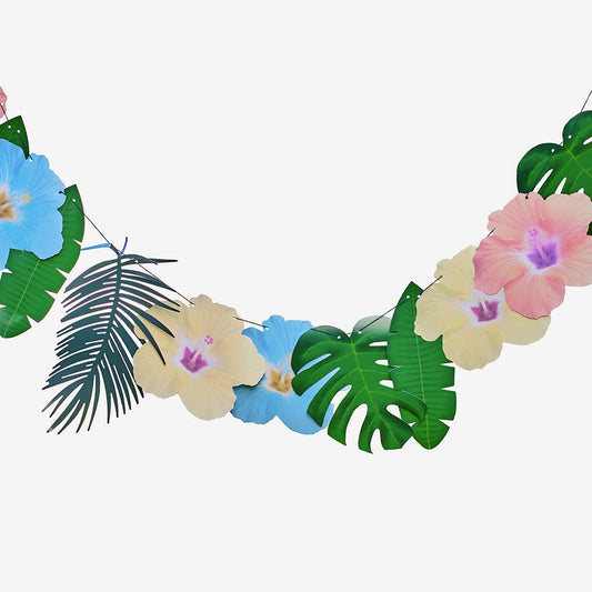 Garland of tropical flowers and leaves: Hawaiian decoration