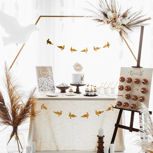 Guirlande colombe dorée : decoration communion enfant chic