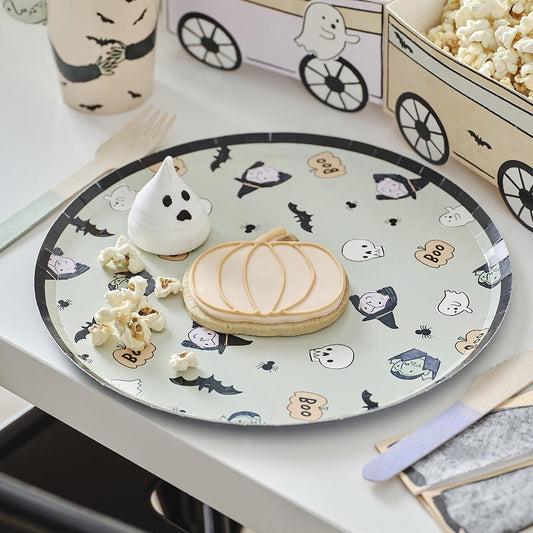 8 assiettes en carton motifs pour deco de table thème Halloween