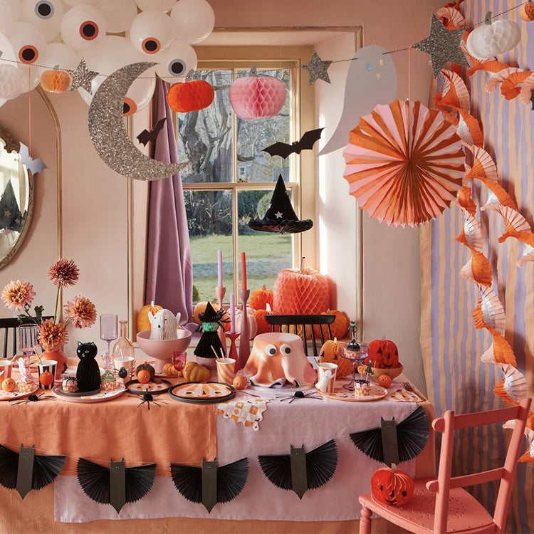 Halloween : idée de décoration dans les tons de rose et orange